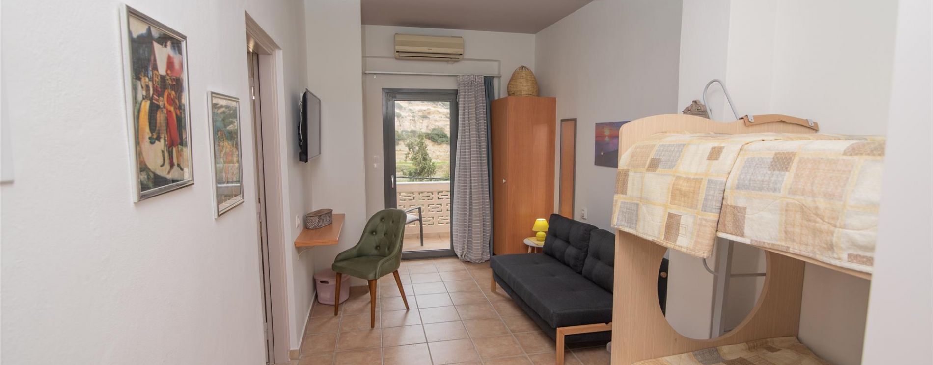 Tsaner Apartments in Matala Crete